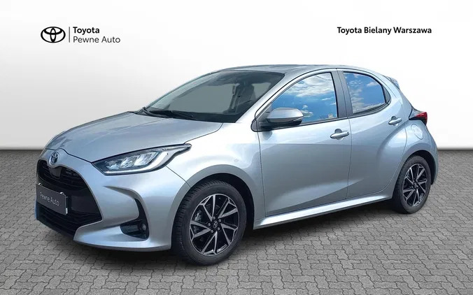 książ wielkopolski Toyota Yaris cena 93900 przebieg: 15233, rok produkcji 2022 z Książ Wielkopolski